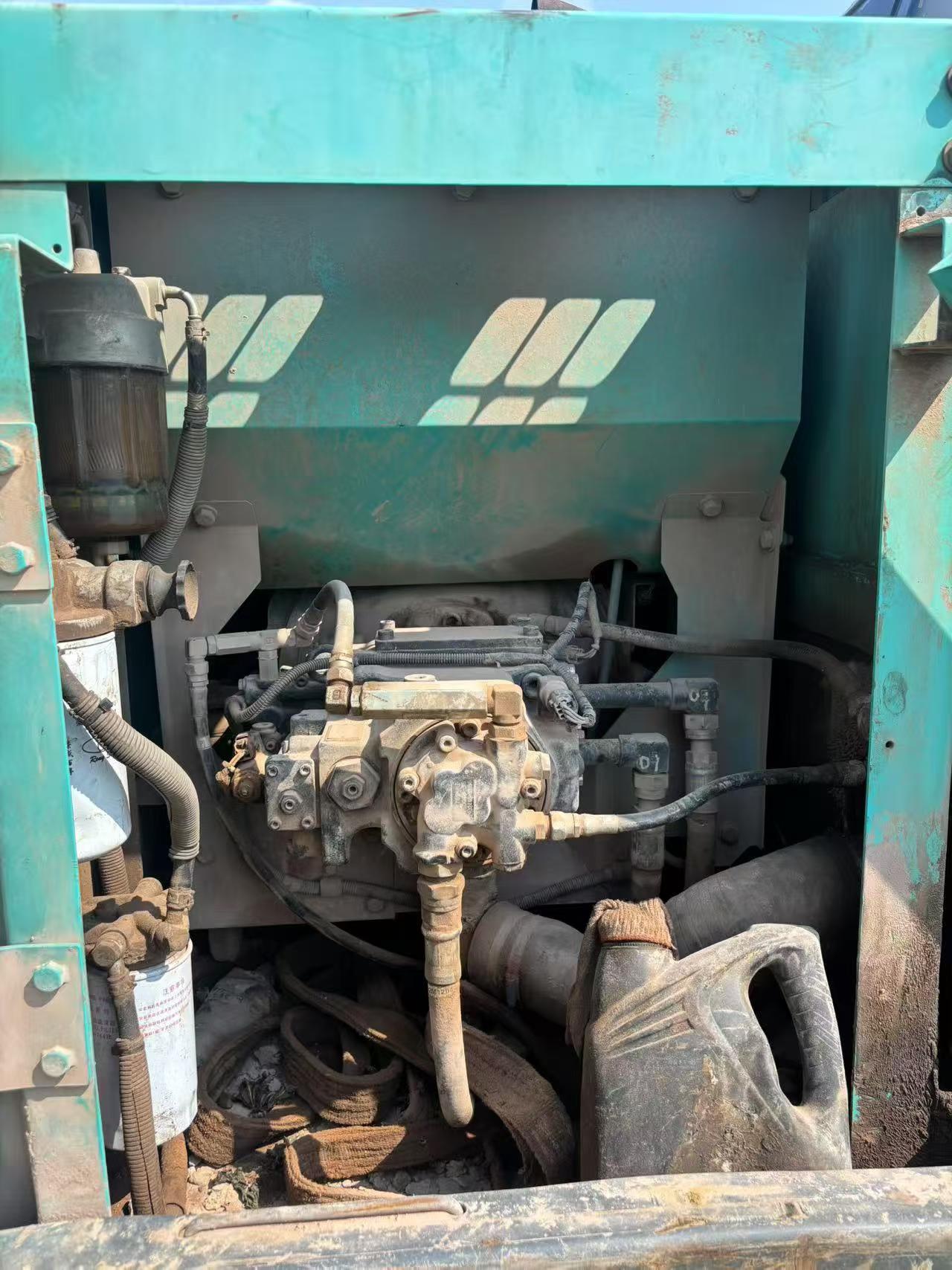 Buy Kobelco SK130 Used Excavator / 6 Buy Kobelco SK130 Used Excavator / 6