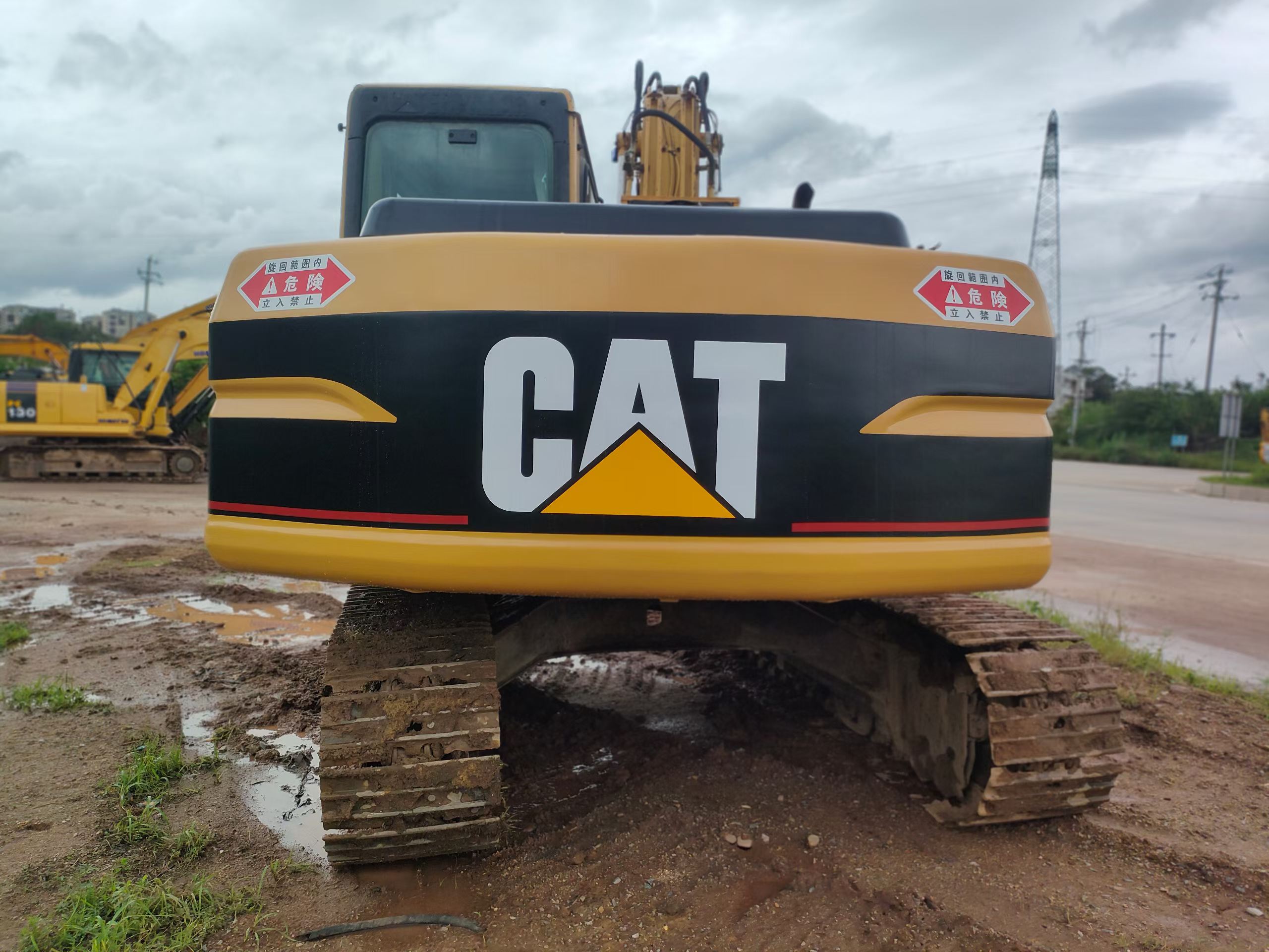 Buy Caterpillar 312B Used Excavator / 3 Buy Caterpillar 312B Used Excavator / 3