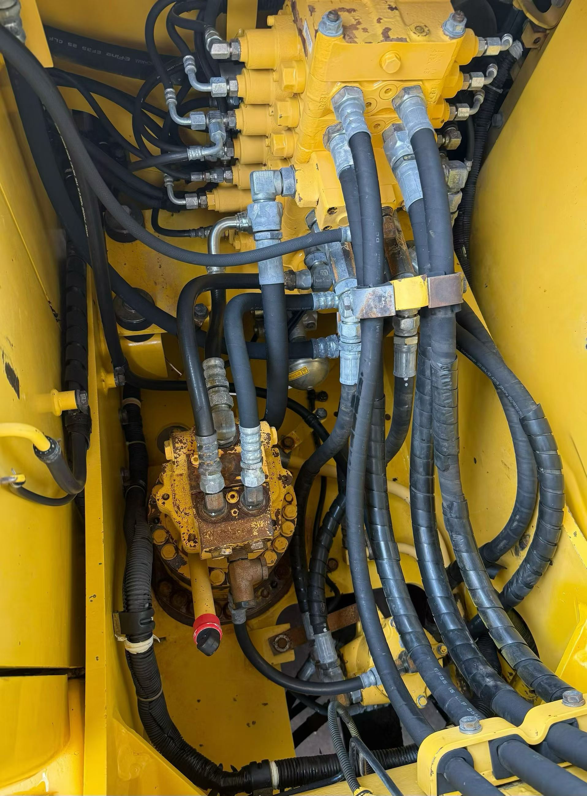 Buy Komatsu PC130-7 Used Excavator / 5 Buy Komatsu PC130-7 Used Excavator / 5