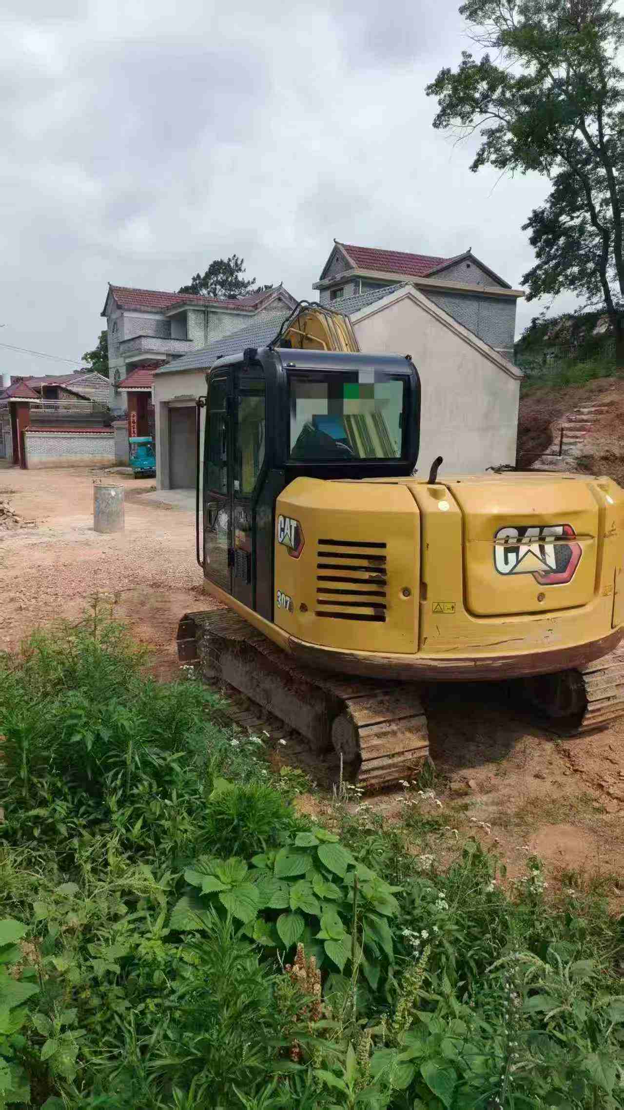 Buy Caterpillar 307B Used Excavator / 1