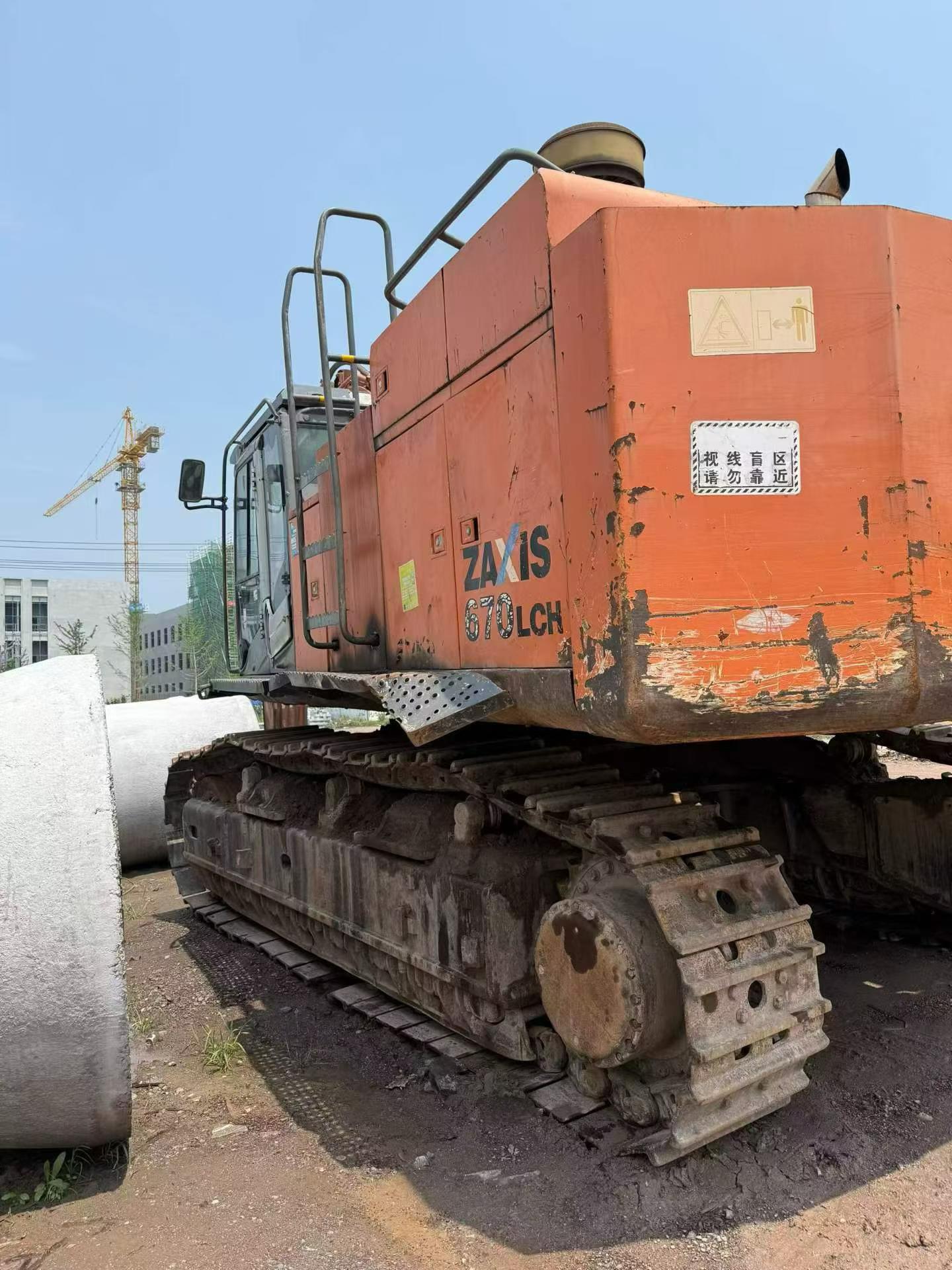 Buy Hitachi ZX670LC-5B Used Excavator / 4 Buy Hitachi ZX670LC-5B Used Excavator / 4