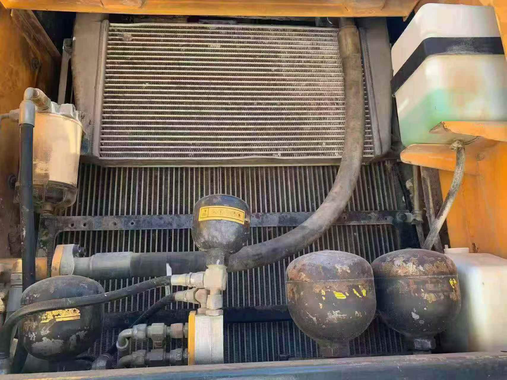 Buy Hyundai R210-5 Used Excavator / 8
