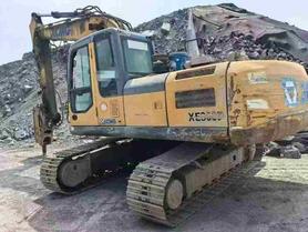 Buy XCMG XE215 Used Excavator / 4 Buy XCMG XE215 Used Excavator / 4