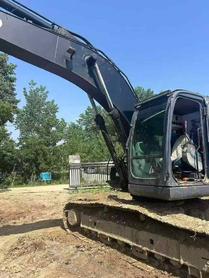 Buy Kobelco SK200 Used Excavator / 9 Buy Kobelco SK200 Used Excavator / 9