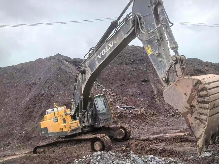 Buy Volvo EC480D Used Excavator / 1