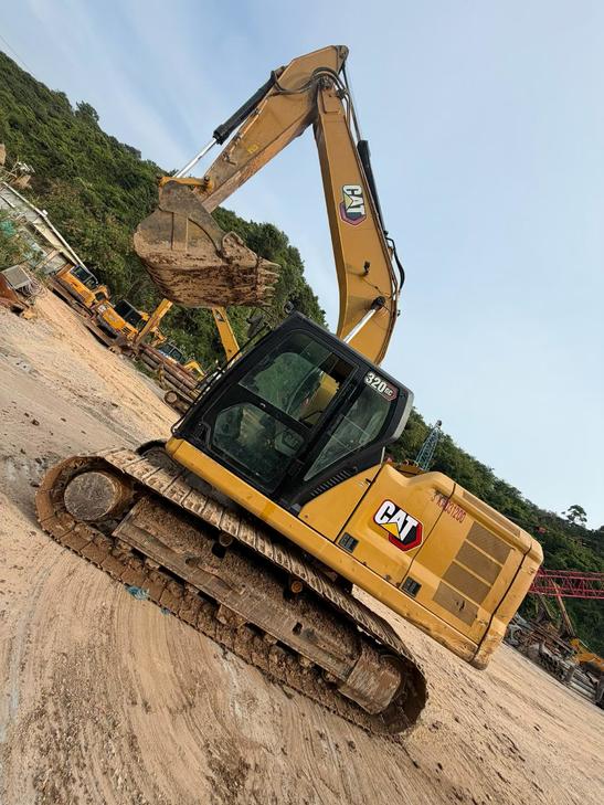 Buy Caterpillar 320GC Used Excavator / 1
