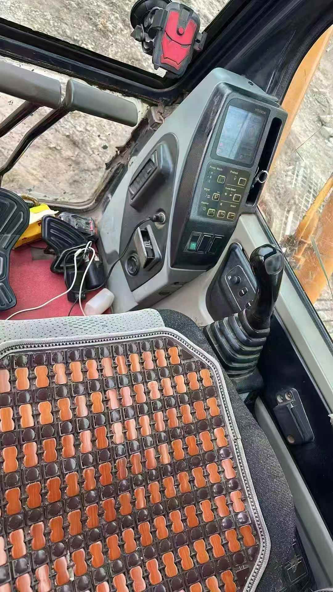 Buy Hyundai R215-7C Used Excavator / 5