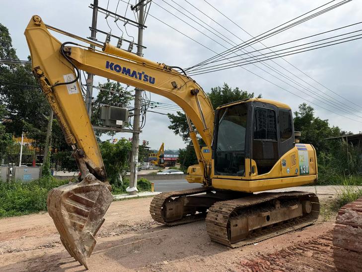 Buy Komatsu PC110-7 Used Excavator / 1