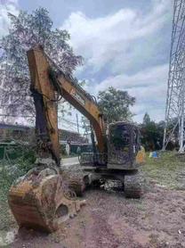 Buy XCMG XE135B Used Excavator / 4 Buy XCMG XE135B Used Excavator / 4