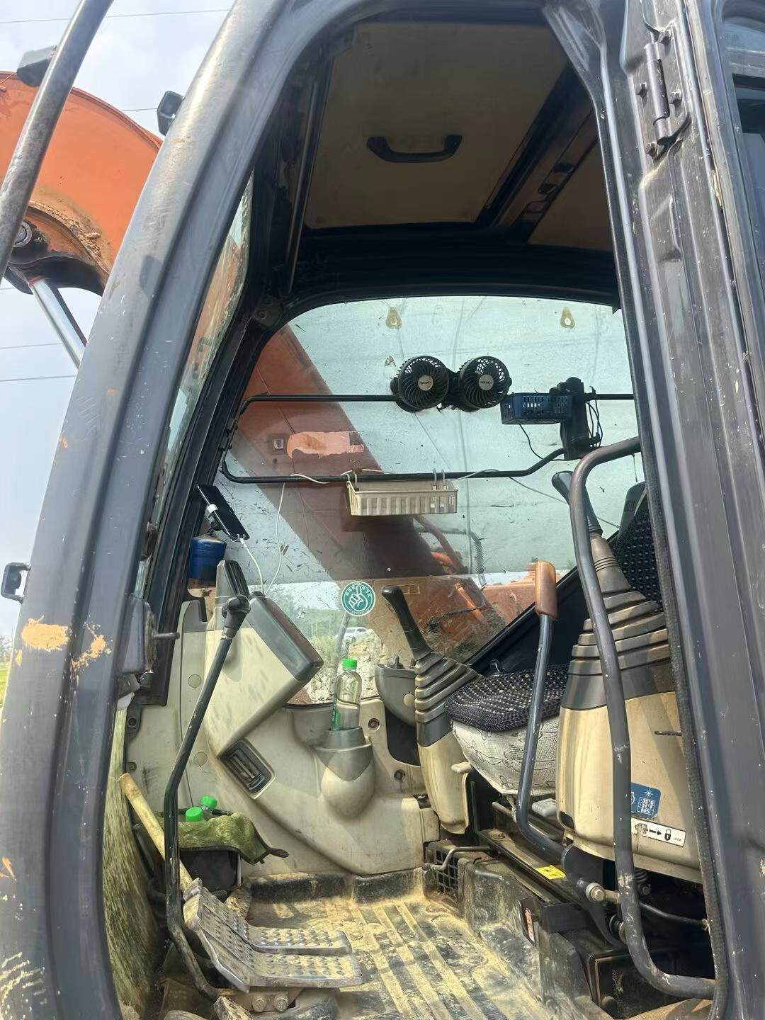 Buy Hitachi ZX70-5G Used Excavator / 3 Buy Hitachi ZX70-5G Used Excavator / 3