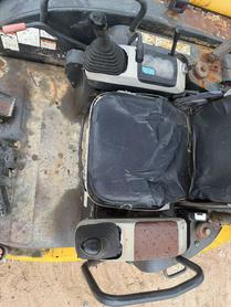 Buy Komatsu PC40-2 Used Excavator / 7 Buy Komatsu PC40-2 Used Excavator / 7