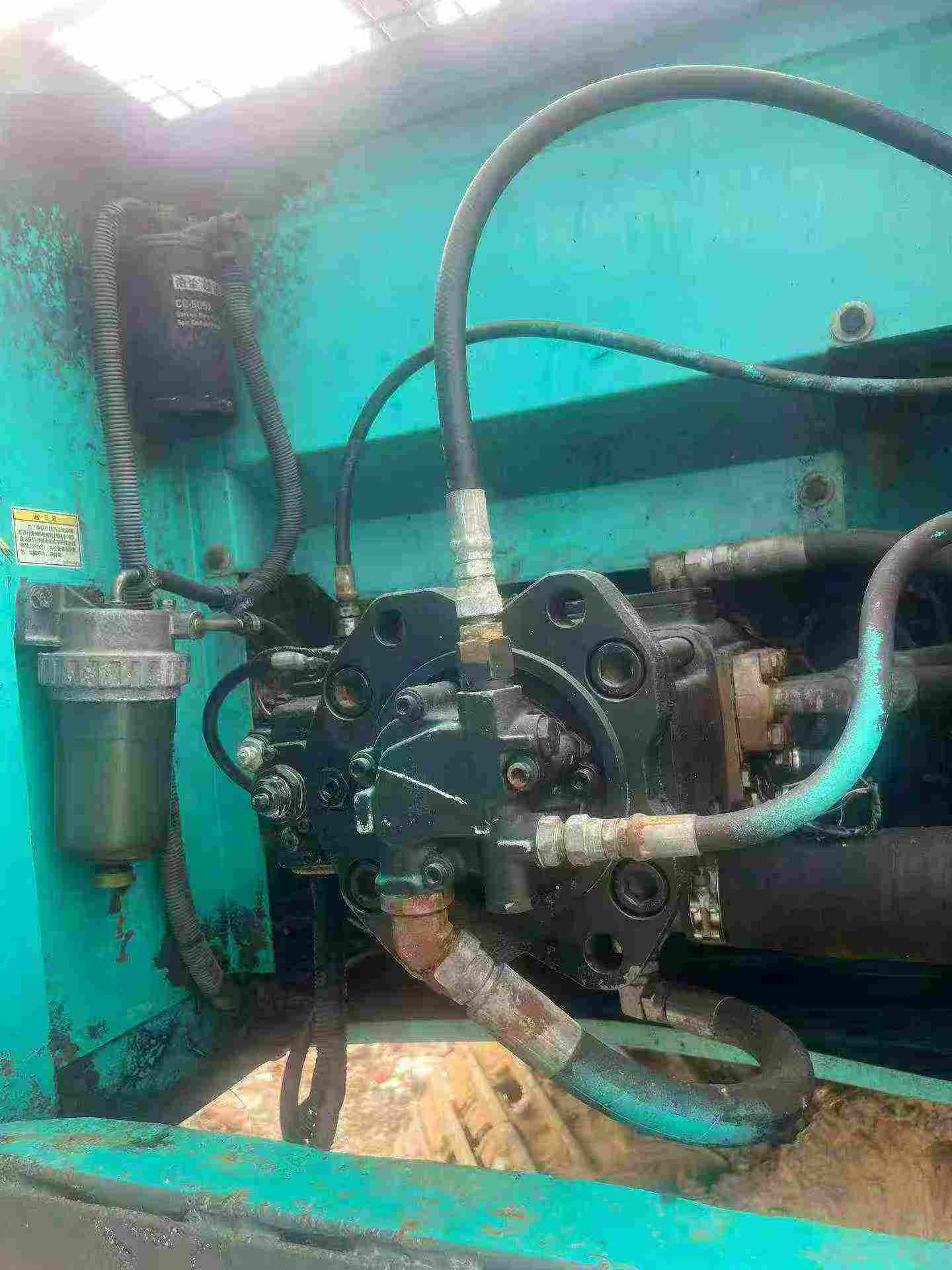 Buy Kobelco SK200 Used Excavator / 6 Buy Kobelco SK200 Used Excavator / 6