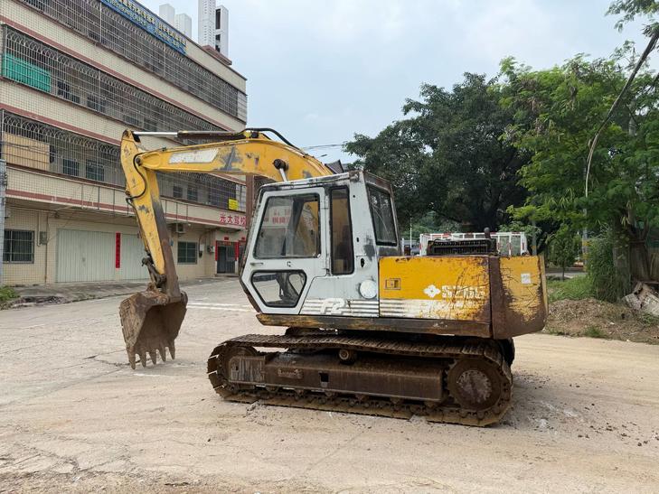 Buy Sumitomo SH265 Used Excavator / 1