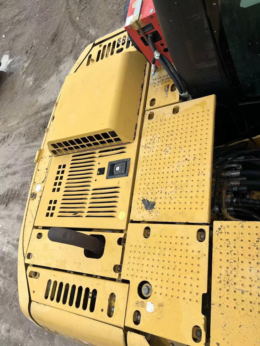Buy Caterpillar 312D Used Excavator / 9