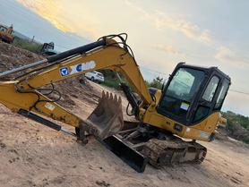 Buy XCMG XE60 Used Excavator / 9 Buy XCMG XE60 Used Excavator / 9