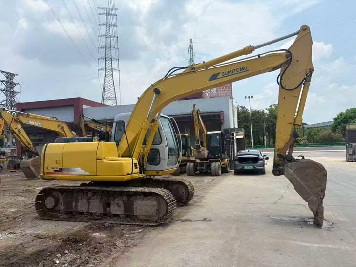 Buy Sumitomo SH120 Used Excavator / 1