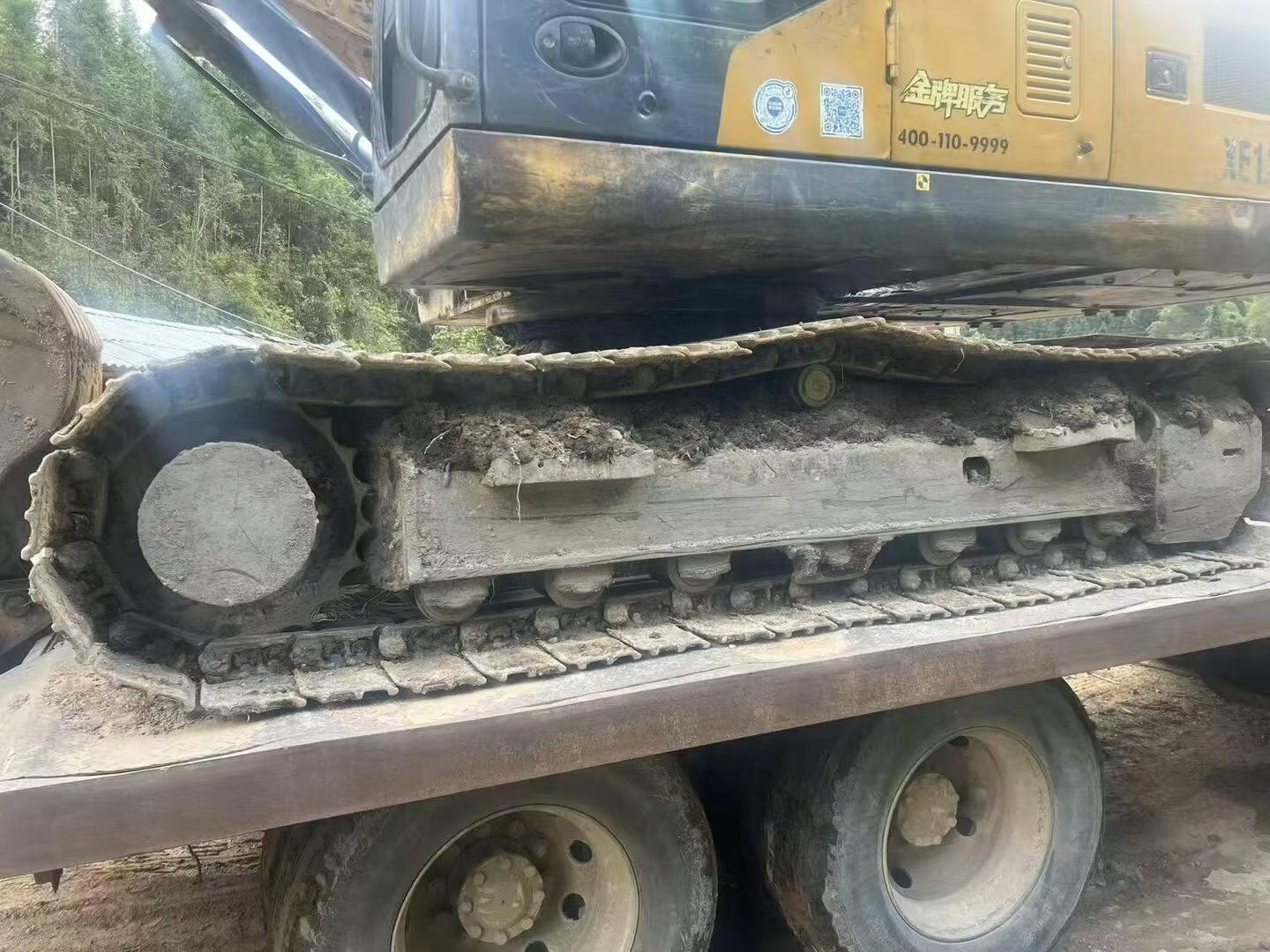 Buy XCMG XE135B Used Excavator / 7 Buy XCMG XE135B Used Excavator / 7