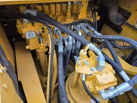 Buy Caterpillar 330B Used Excavator / 9 Buy Caterpillar 330B Used Excavator / 9