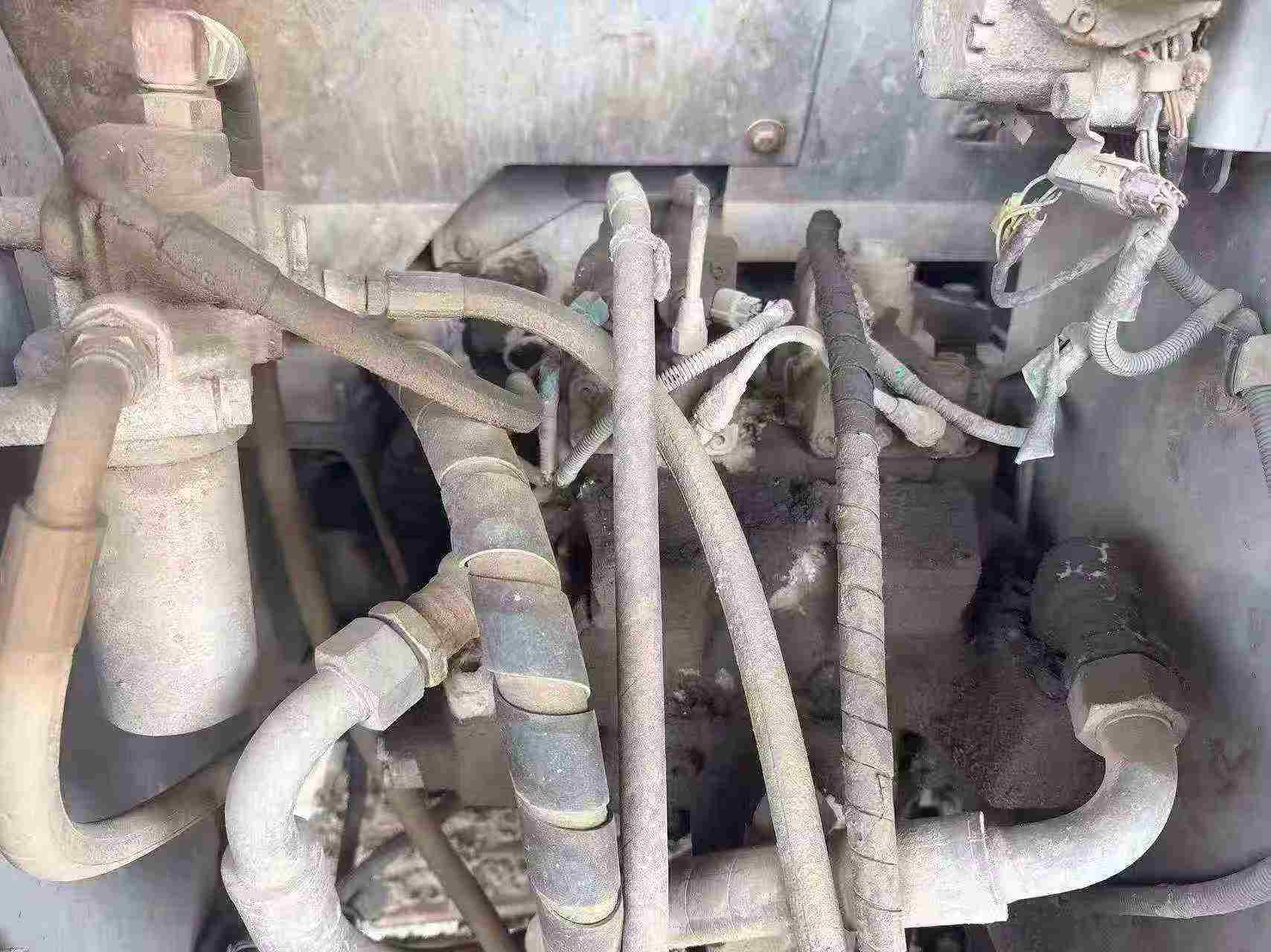 Buy Hitachi EX225-6 Used Excavator / 7 Buy Hitachi EX225-6 Used Excavator / 7