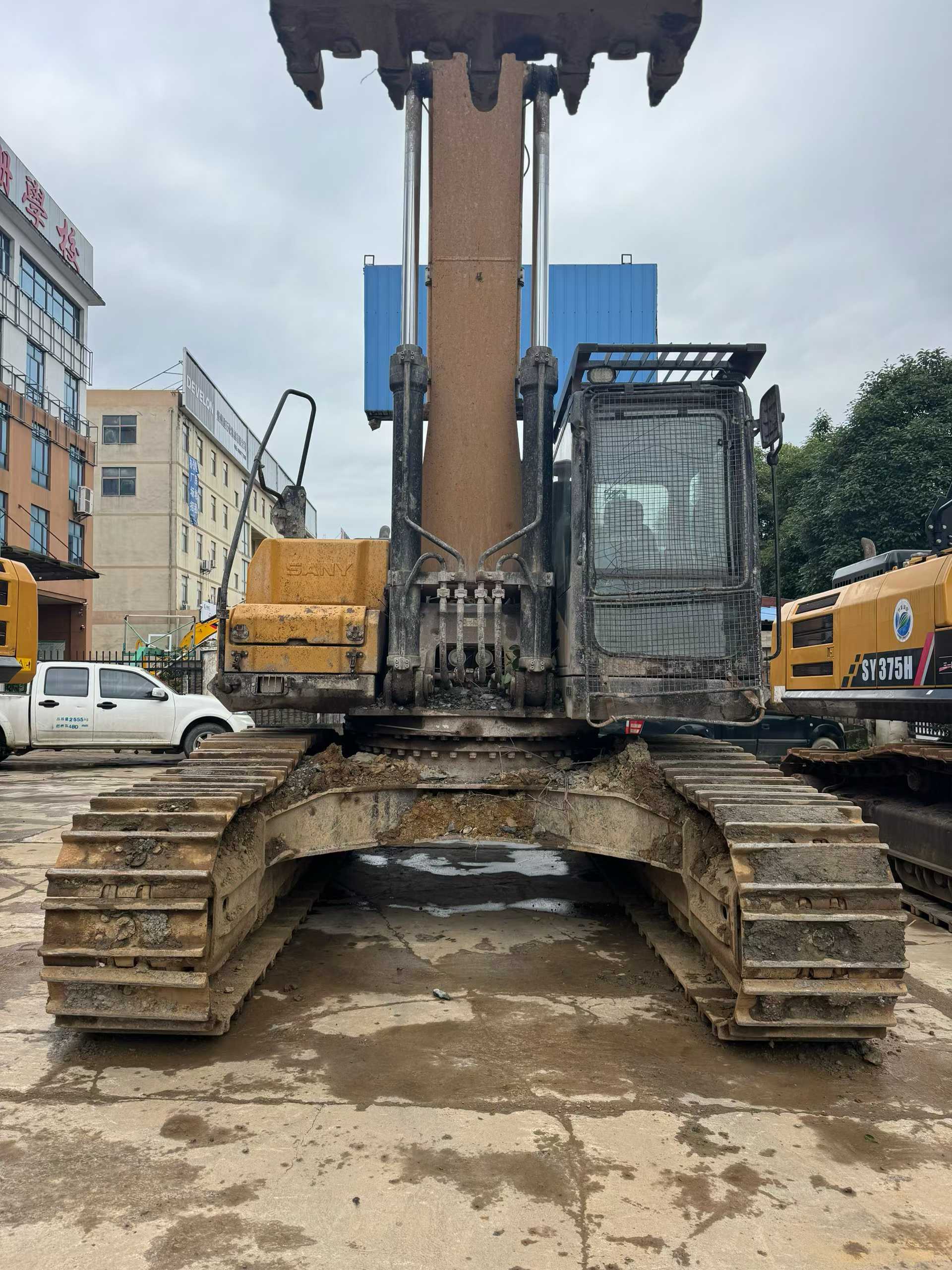 Buy Sany SY375H Used Excavator / 2 Buy Sany SY375H Used Excavator / 2