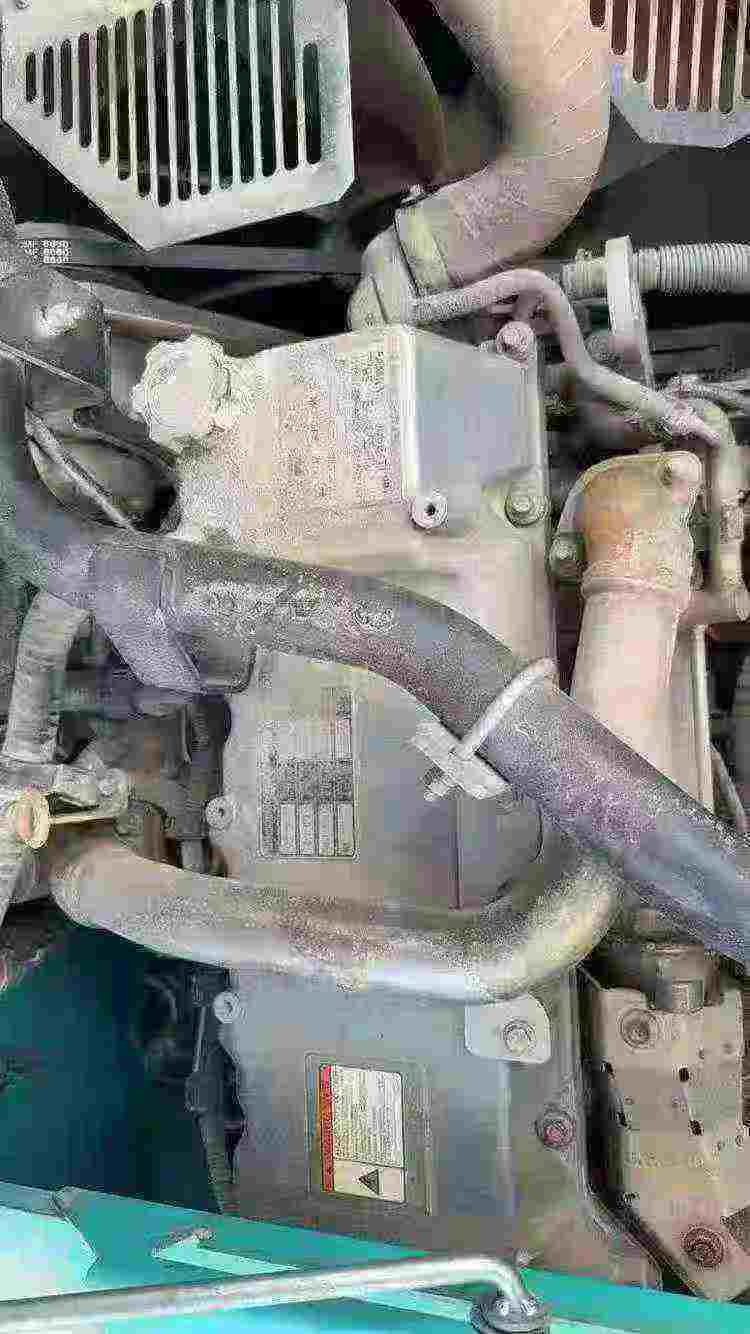 Buy Kobelco SK200-10 Used Excavator / 2 Buy Kobelco SK200-10 Used Excavator / 2