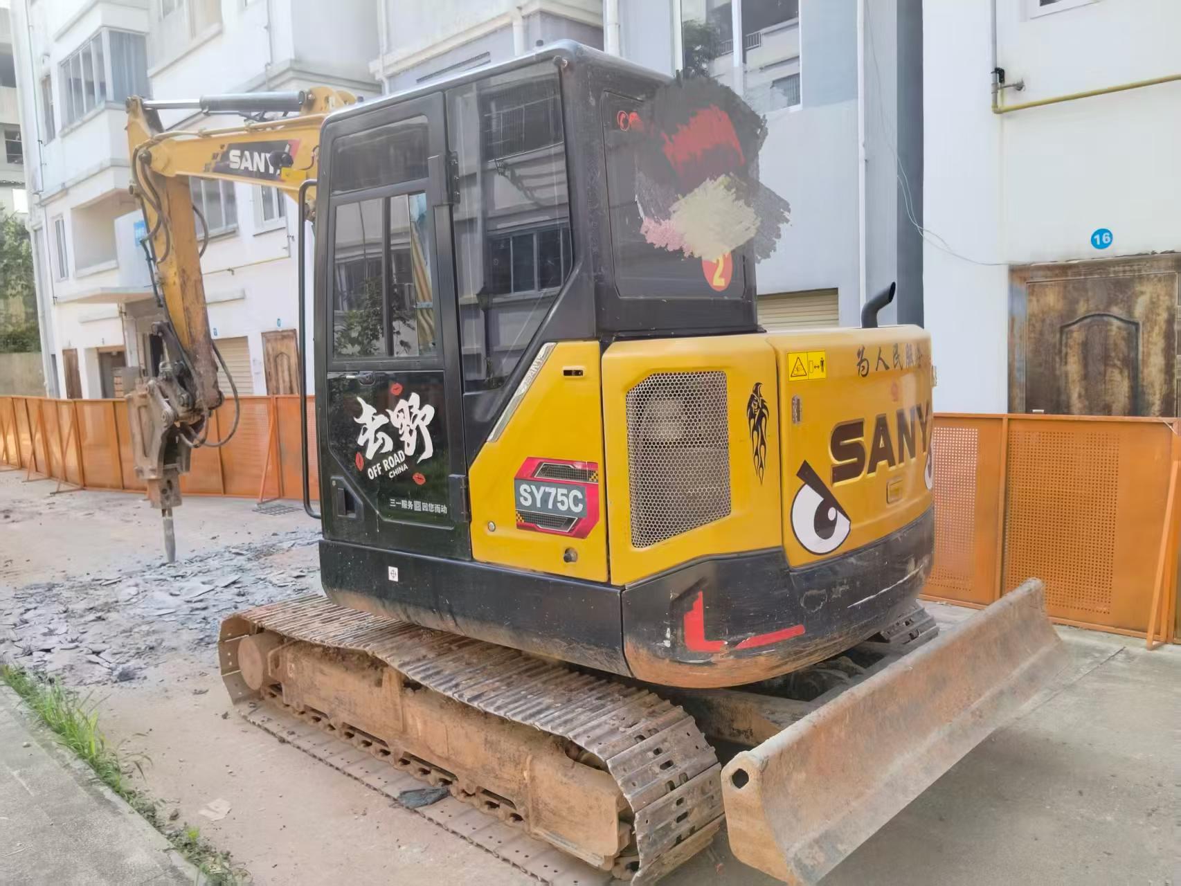Buy Sany SY60 Used Excavator / 9 Buy Sany SY60 Used Excavator / 9