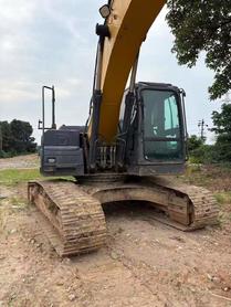 Buy XCMG XE200DA Used Excavator / 2 Buy XCMG XE200DA Used Excavator / 2