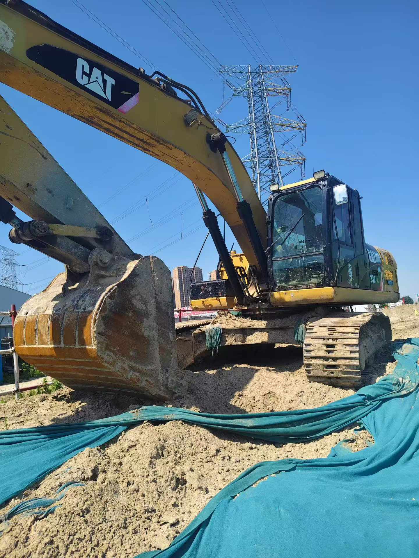 Buy Caterpillar 326DL Used Excavator / 7