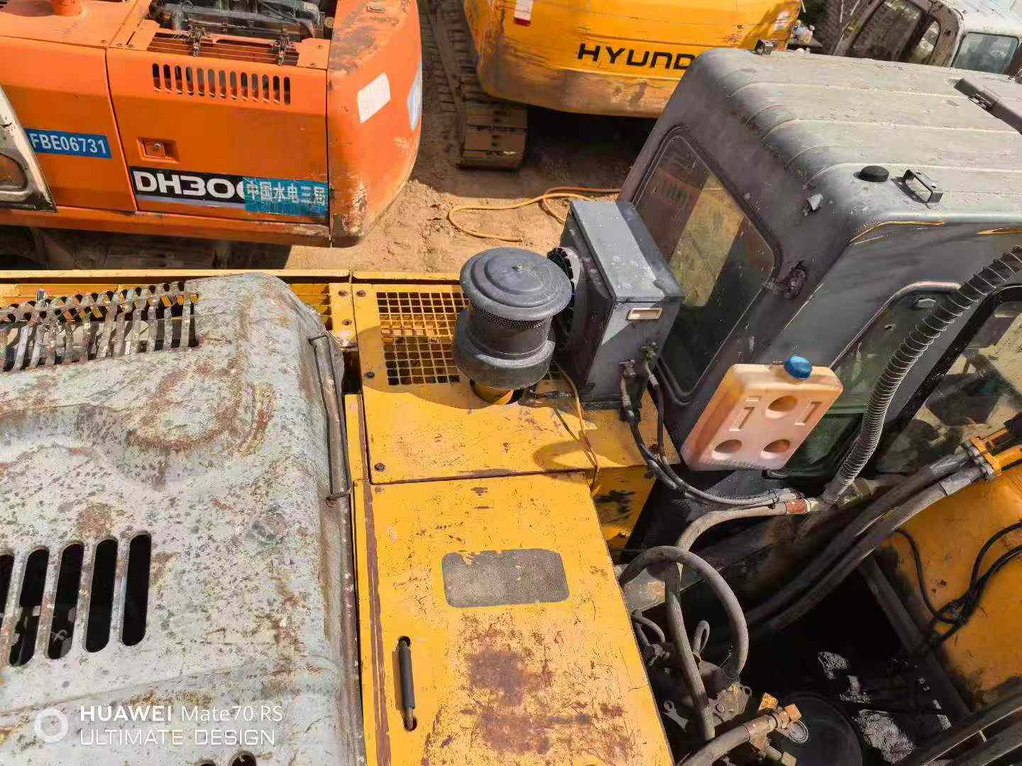 Buy Hyundai R305LC-7 Used Excavator / 5