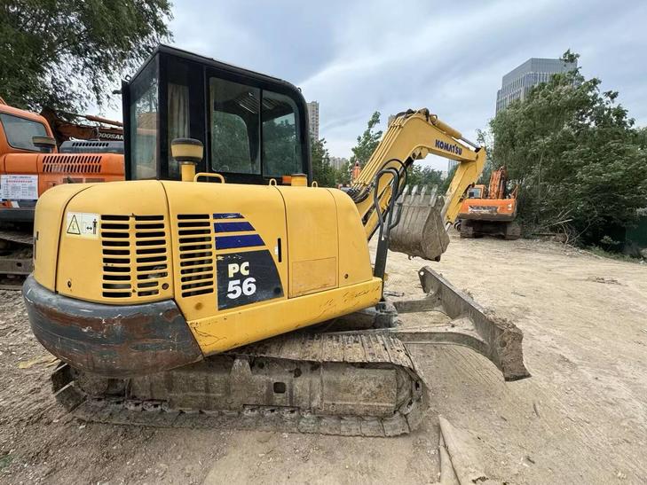 Buy Komatsu PC56-7 Used Excavator / 1