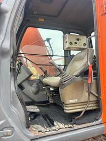 Buy Hitachi EX120-6 Used Excavator / 4 Buy Hitachi EX120-6 Used Excavator / 4