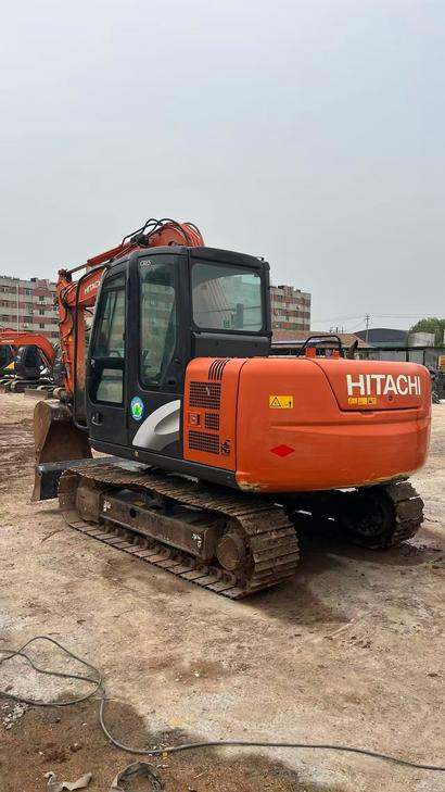 Buy Hitachi EX70 Used Excavator / 1