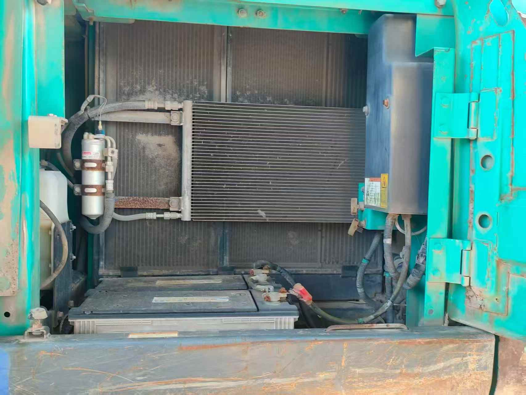 Buy Kobelco SK200 Used Excavator / 8 Buy Kobelco SK200 Used Excavator / 8