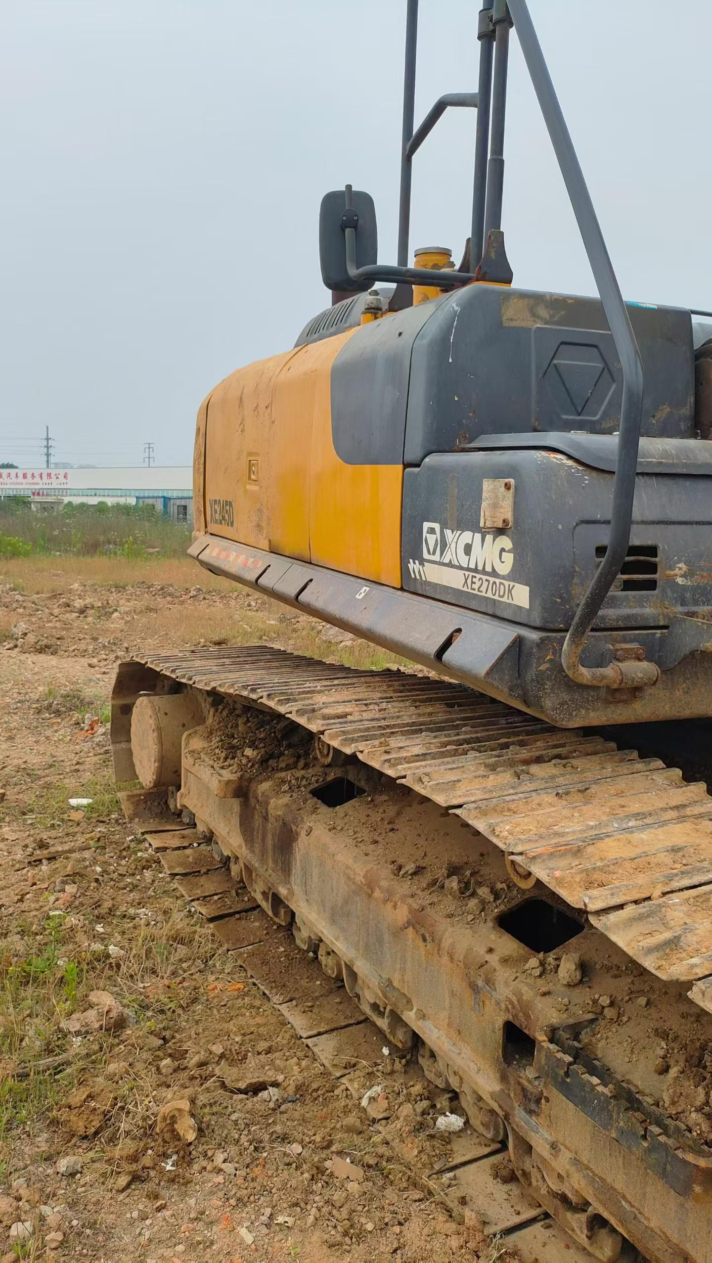 Buy XCMG XE245D Used Excavator / 8 Buy XCMG XE245D Used Excavator / 8