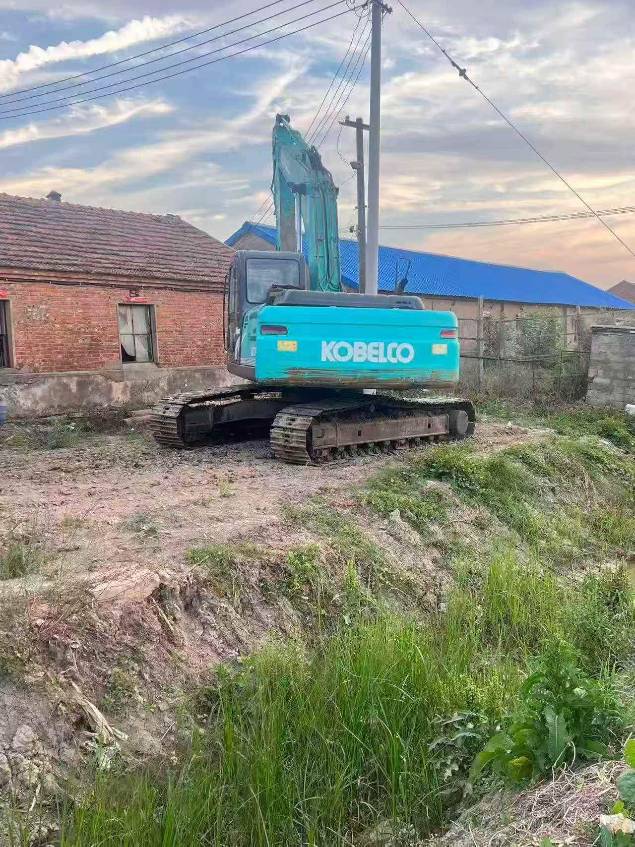 Buy Kobelco SK210 Used Excavator / 9 Buy Kobelco SK210 Used Excavator / 9