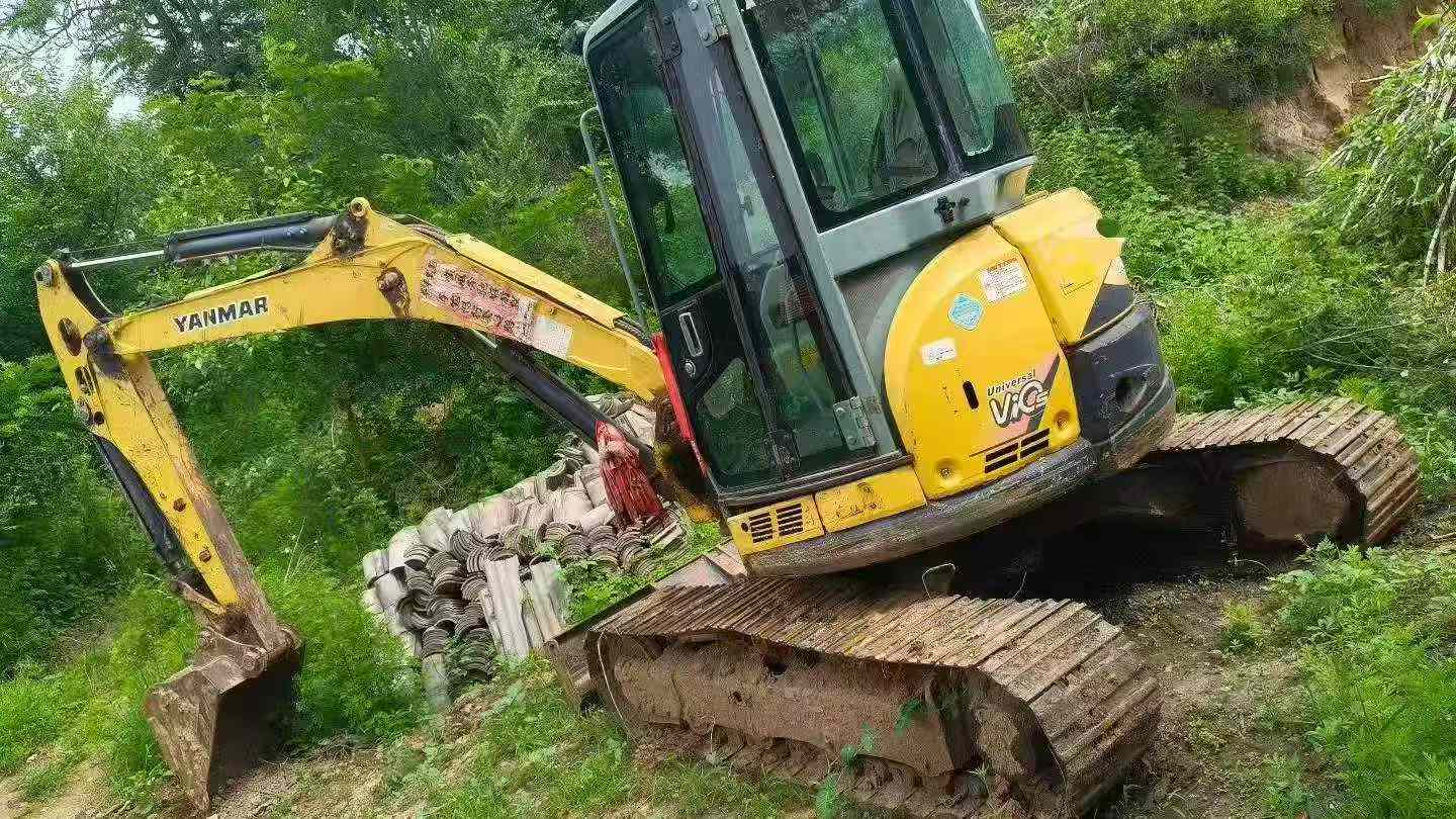 Buy Yanmar Vio55 Used Excavator / 1