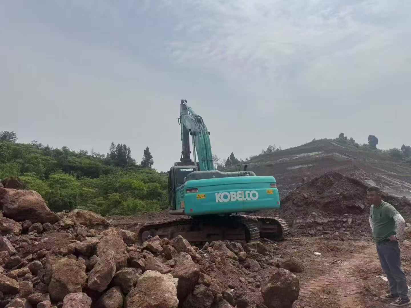 Buy Kobelco SK380D Used Excavator / 2 Buy Kobelco SK380D Used Excavator / 2