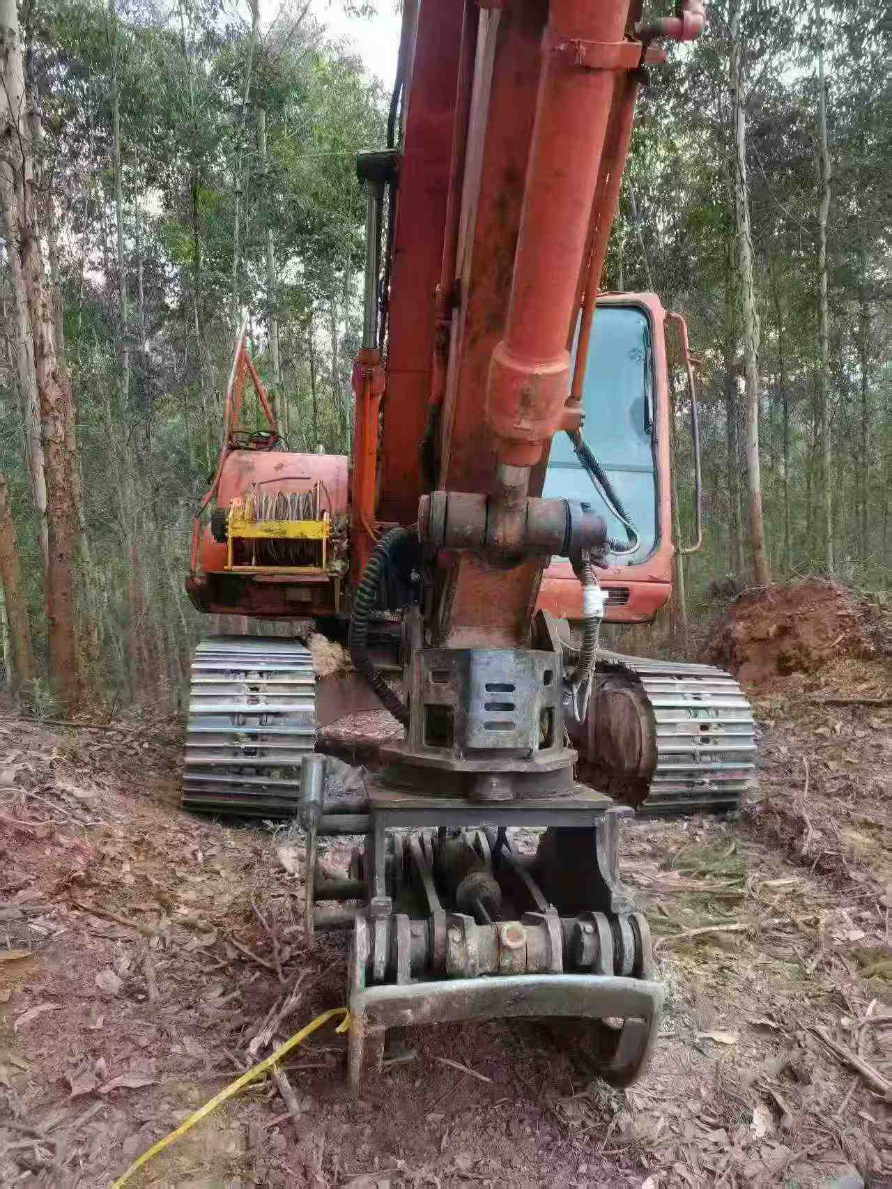 Buy Doosan DH150 Used Excavator / 2 Buy Doosan DH150 Used Excavator / 2