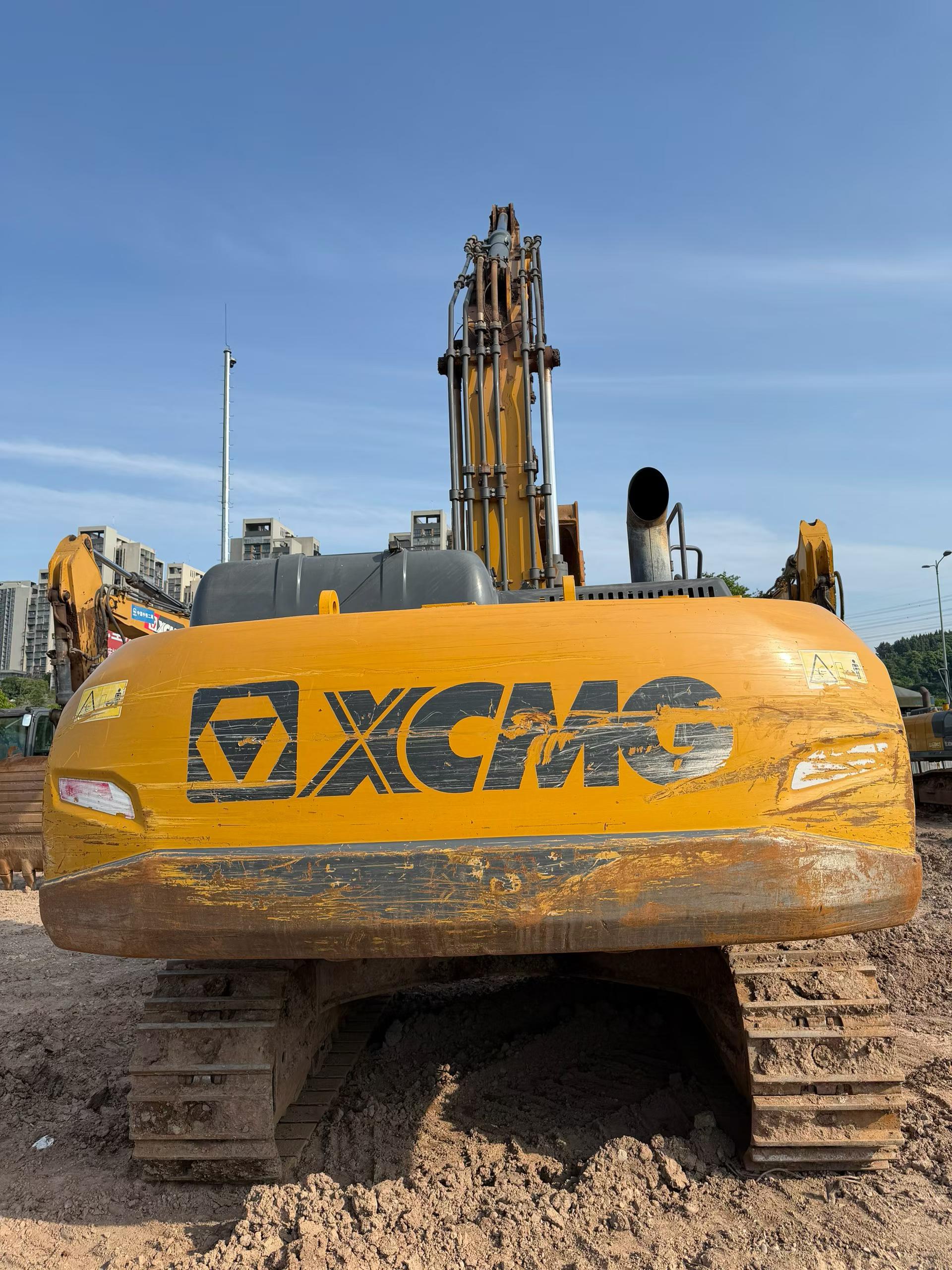 Buy XCMG XE380DK Used Excavator / 2 Buy XCMG XE380DK Used Excavator / 2