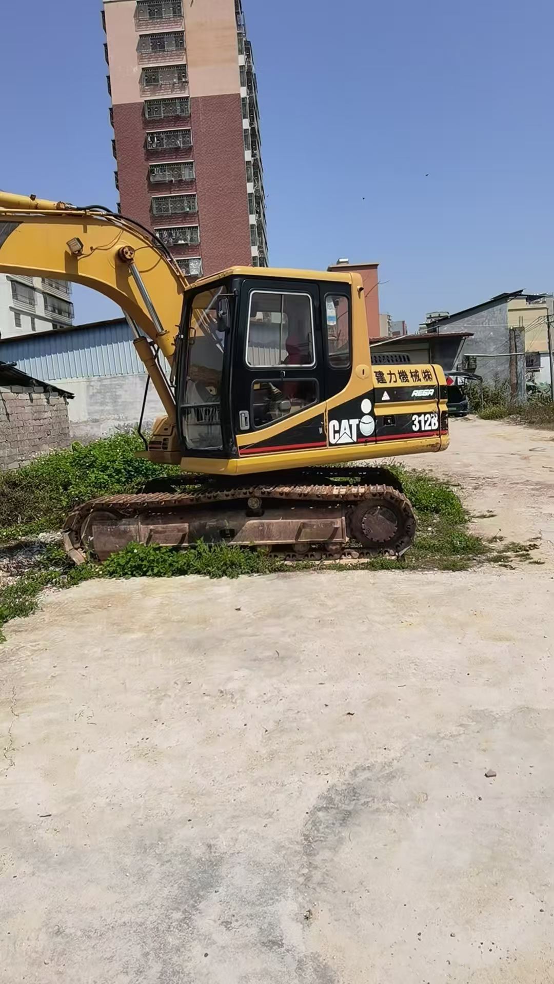 Buy Caterpillar 311B Used Excavator / 3