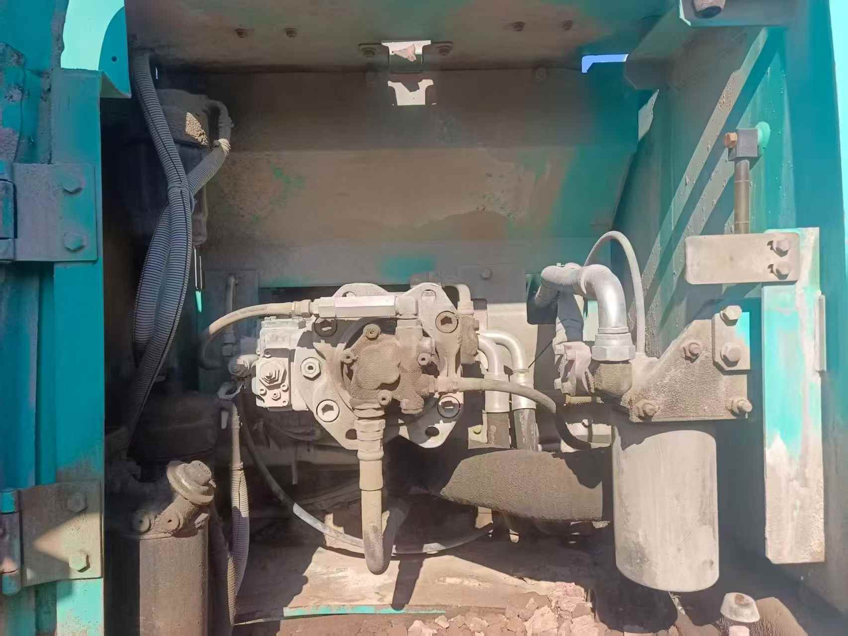 Buy Kobelco SK200 Used Excavator / 7 Buy Kobelco SK200 Used Excavator / 7
