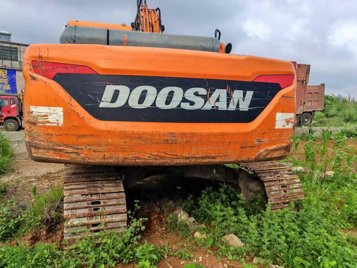 Buy Doosan S225 Used Excavator / 1