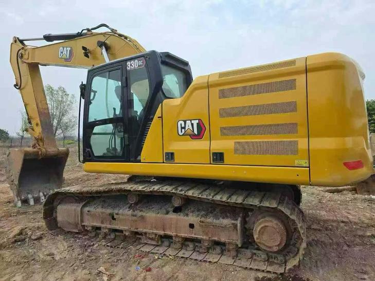 Buy Caterpillar 330B Used Excavator / 1