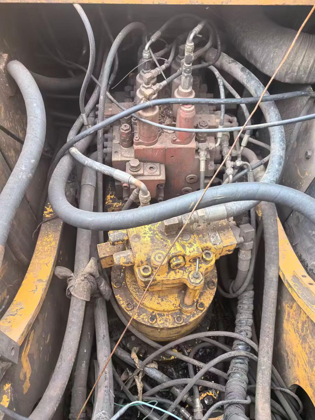 Compre Excavadora Hyundai R210-7 Usada / 6