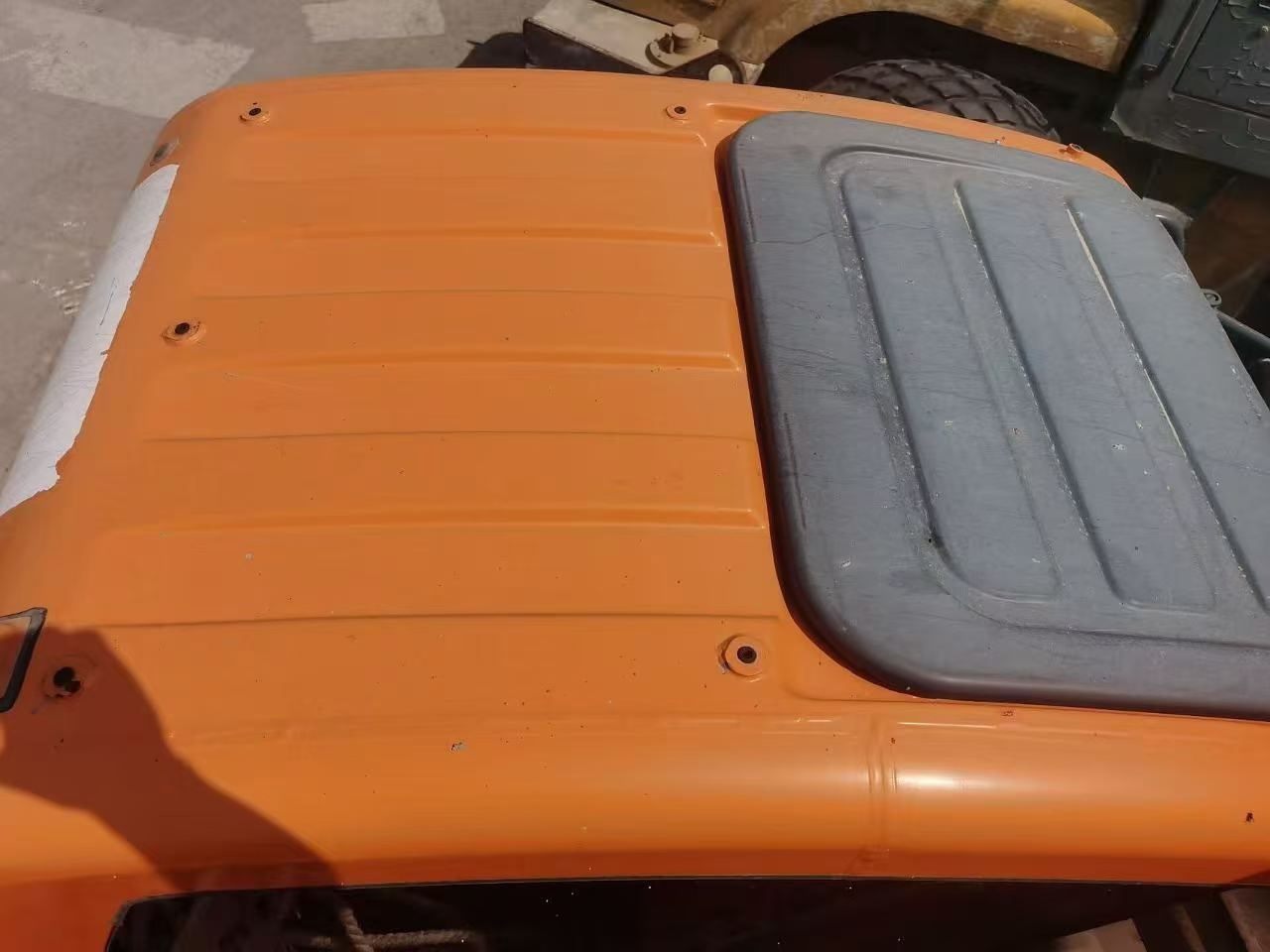 شراء حفارة Doosan DX75 مستعملة / 3