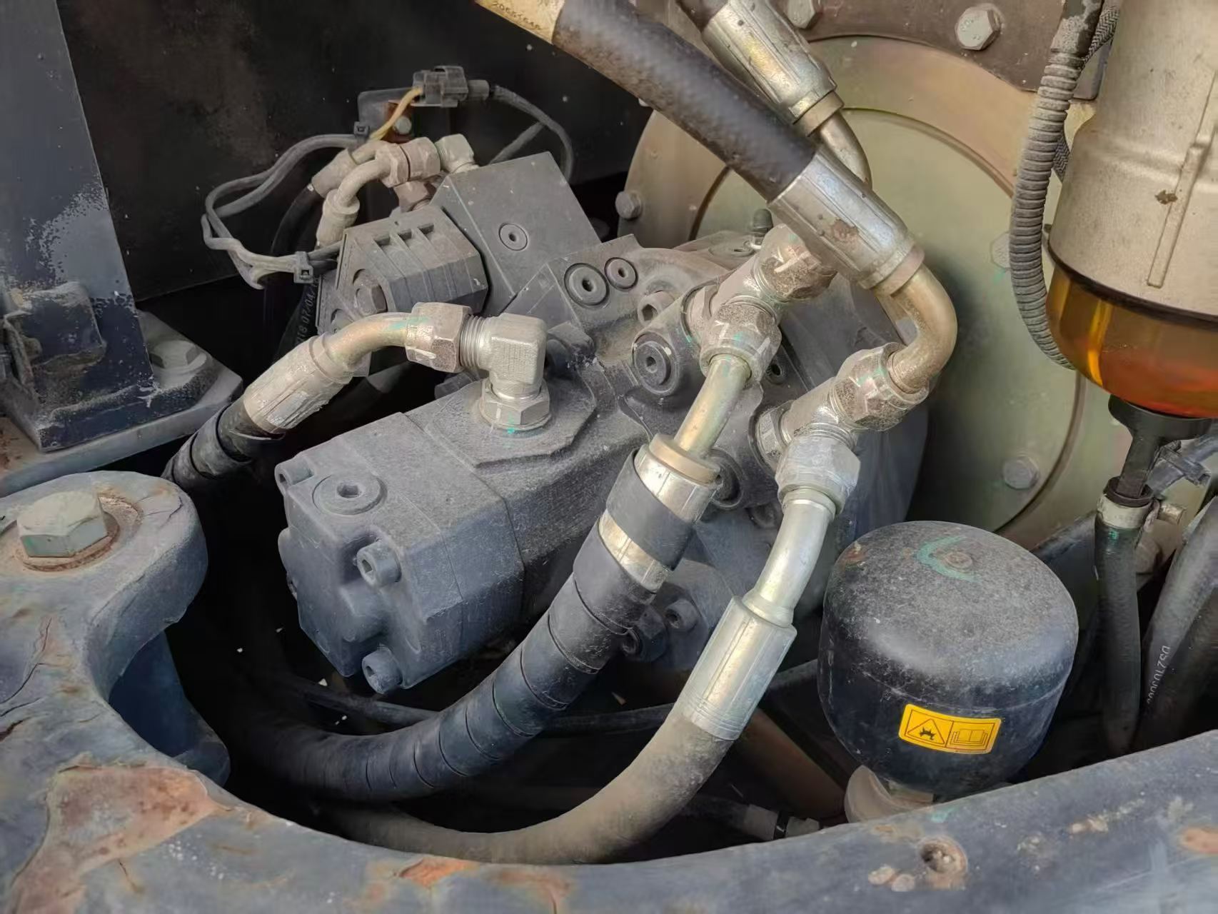 شراء حفارة Doosan DH60 مستعملة / 7