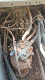 Buy Sumitomo SH200A5 Used Excavator / 4 Buy Sumitomo SH200A5 Used Excavator / 4