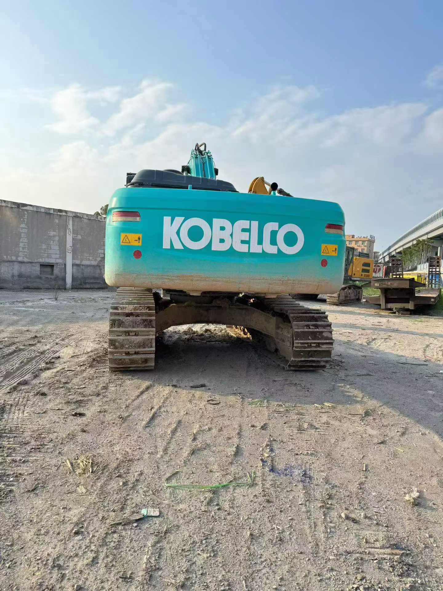 Buy Kobelco SK380-8 Used Excavator / 9