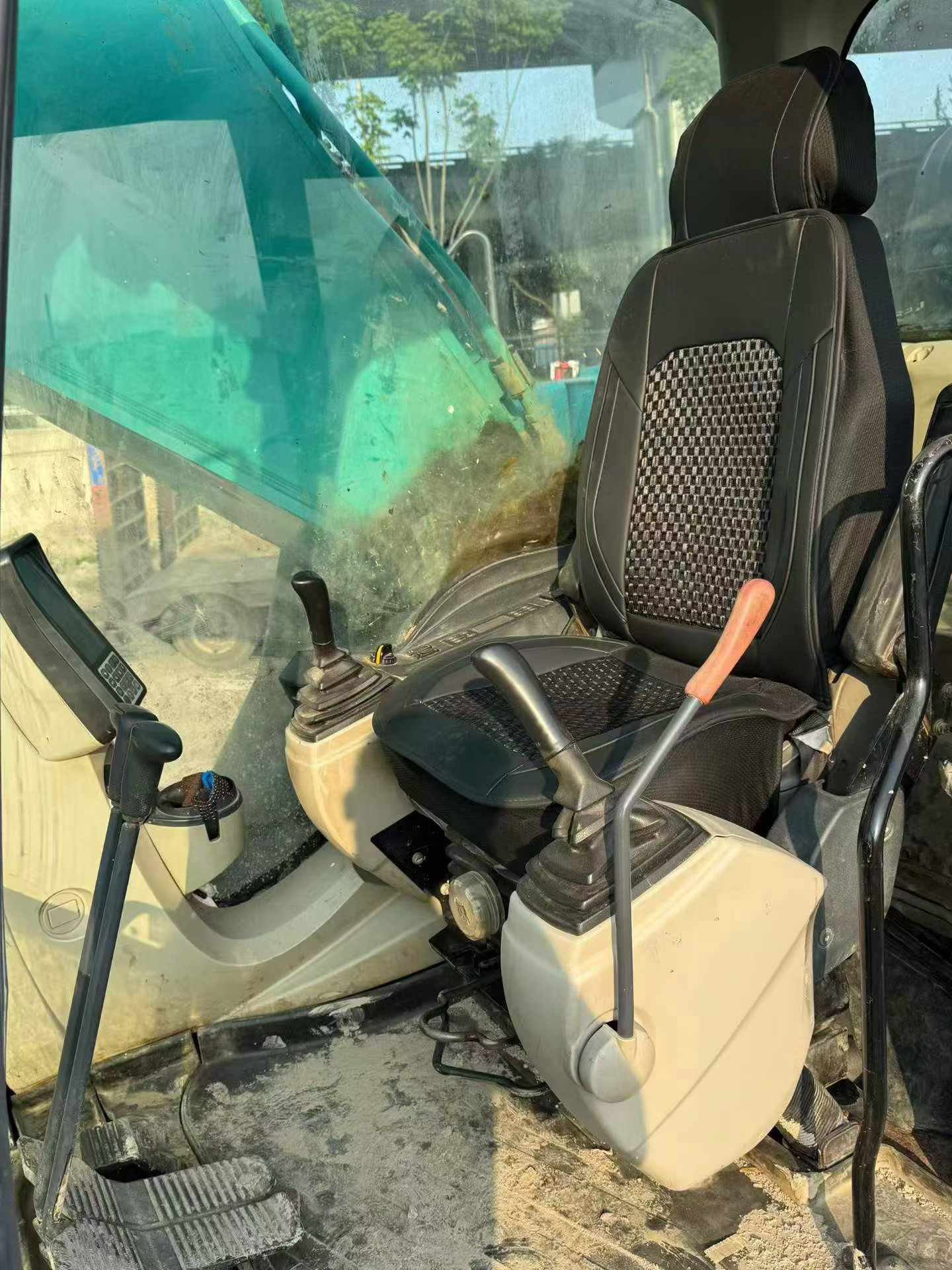 Buy Kobelco SK380-8 Used Excavator / 5