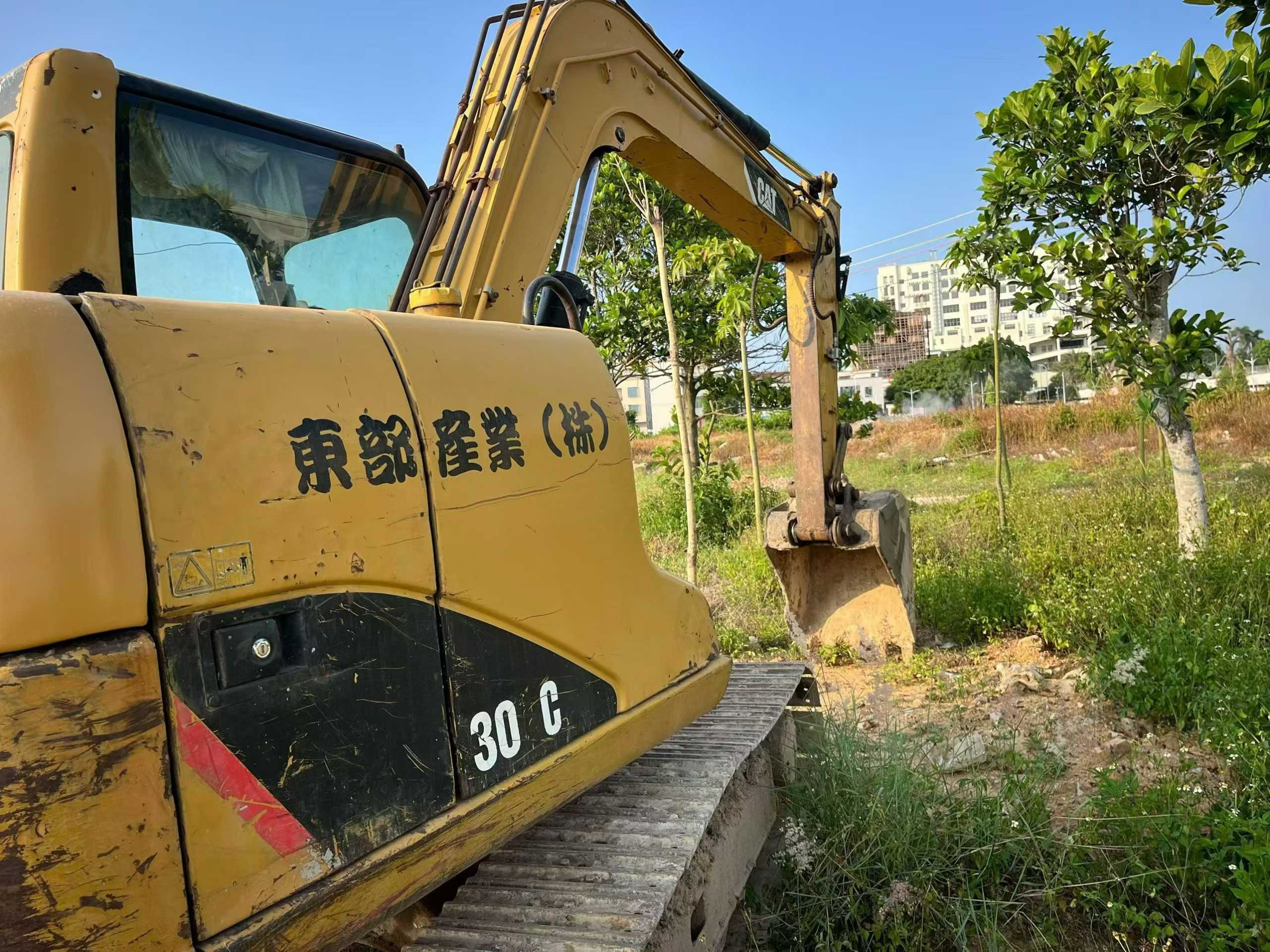 شراء Caterpillar 307C مستعمل حفارة